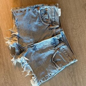 Levi’s denim shorts